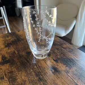 Kate Spade Gardner Street Crystal Bouquet Vase /no box